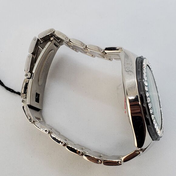 University of Wisconsin Badgers 40MM Women's Watch White Dial 6.5" New Battery - Picture 10 of 12